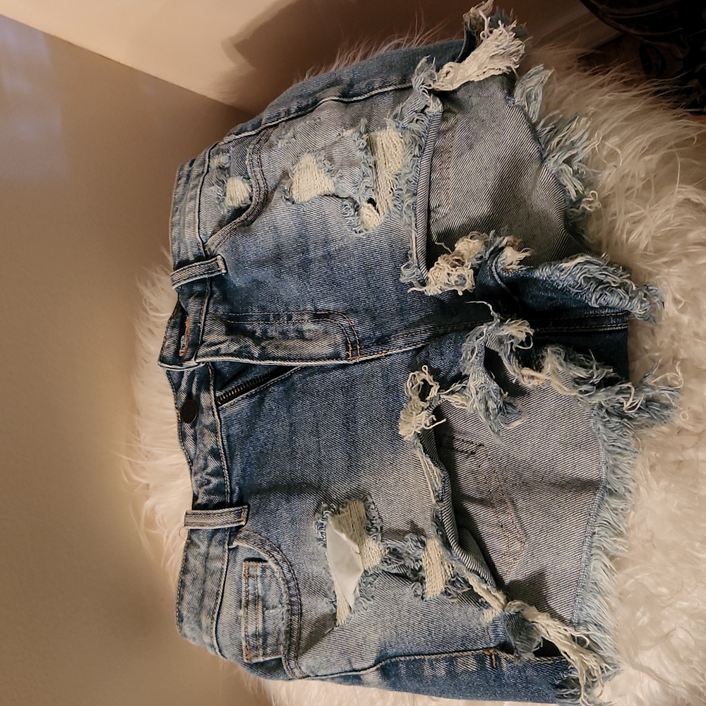 Cello Distressed Destroyed Denim Shorts Sz sm